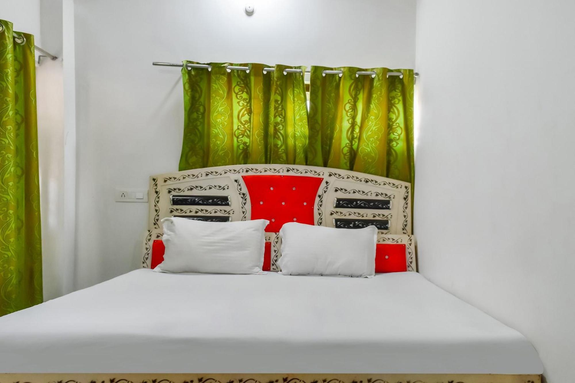 Super Hotel O Pradhan Nagar סיליגורי מראה חיצוני תמונה